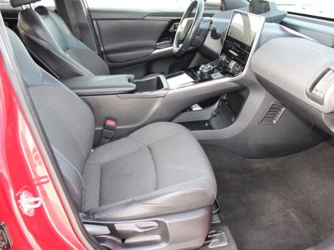 Used 2023 Toyota bZ4X XLE image 18