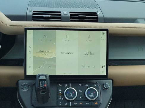 New 2026 Land Rover Defender 130 X-Dynamic SE AWD/4WD image 21