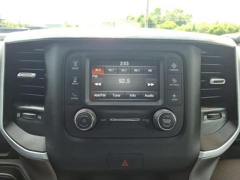 Used 2022 RAM 1500 Big Horn AWD/4WD image 26