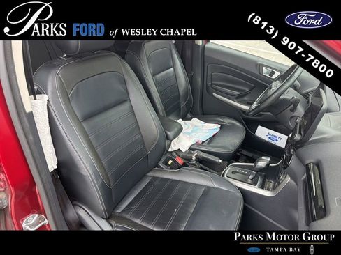 Used 2019 Ford EcoSport Titanium FWD image 4