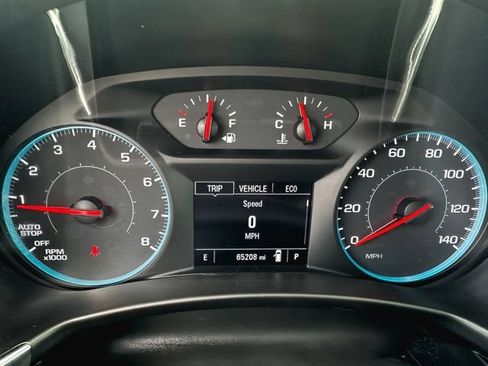 Used 2018 Chevrolet Equinox LT FWD image 17