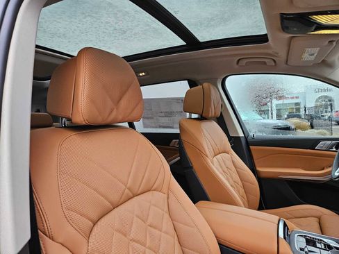 New 2026 BMW X7 xDrive40i image 13
