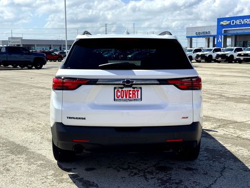 Used 2022 Chevrolet Traverse RS w/ LPO, Floor Liner Package FWD image 7