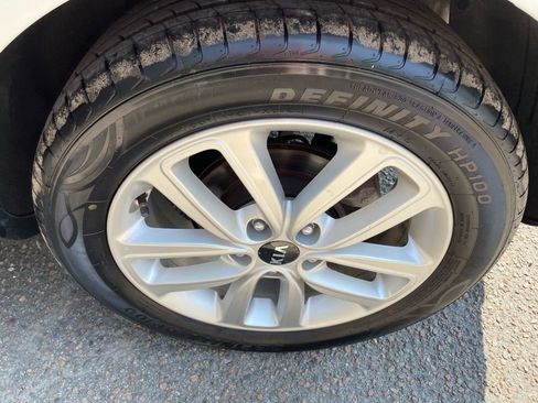 Used 2019 Kia Soul + image 26