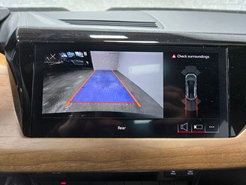 Used 2022 Audi e-tron GT Premium Plus image 26