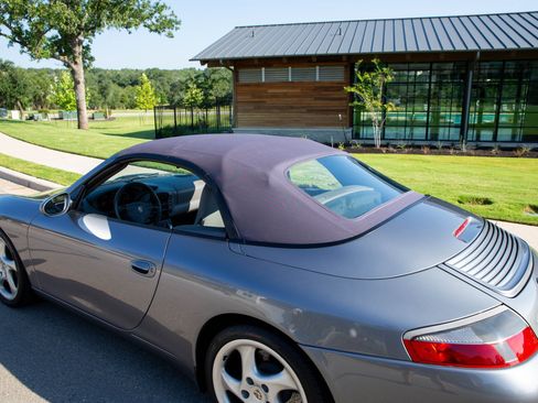 Used 2001 Porsche 911 Cabriolet image 39