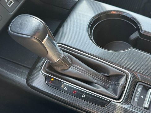 Used 2024 Honda Civic Sport image 19