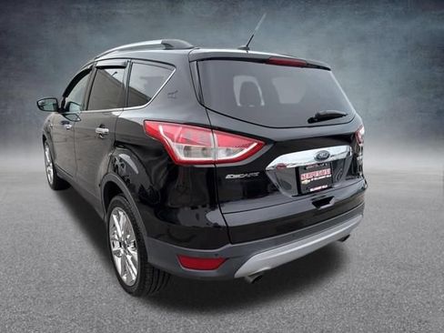 Used 2016 Ford Escape SE w/ SE Chrome Package FWD image 9