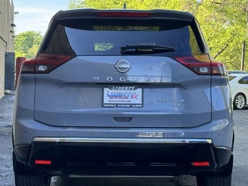 Used 2024 Nissan Rogue Platinum w/ Platinum Premium Package AWD/4WD image 29