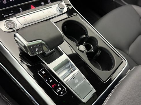 New 2026 Audi Q7 3.0T Premium Plus AWD/4WD image 21
