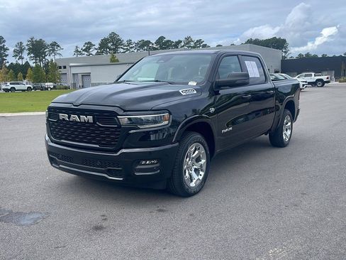 Used 2026 RAM 1500 Big Horn AWD/4WD image 3