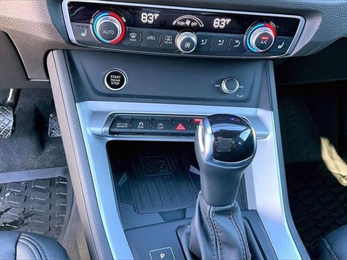 Used 2025 Audi Q3 2.0T Premium w/ Convenience Package image 24