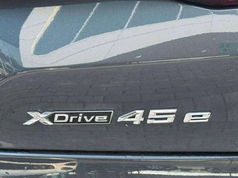 Used 2022 BMW X5 xDrive45e w/ Climate Comfort Package image 14