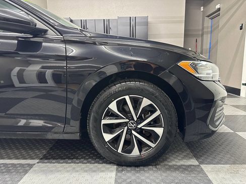 Used 2024 Volkswagen Jetta S image 6