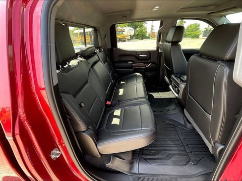Used 2019 GMC Sierra 1500 SLT w/ SLT Premium Plus Package AWD/4WD image 23
