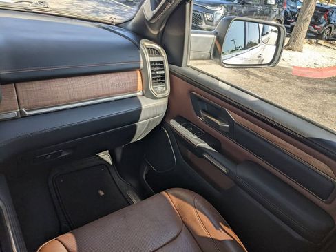 Used 2022 RAM 1500 Limited w/ Trailer Tow Group image 12