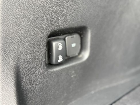 Used 2024 Ford Edge ST-Line image 33