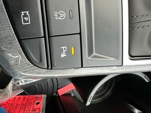 New 2026 Kia Sportage X-Line w/ X-Line Technology Package image 34