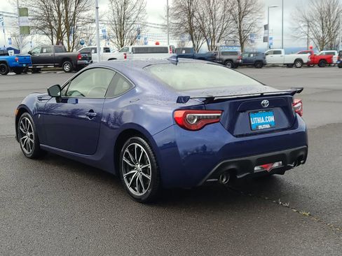 Used 2019 Toyota 86 image 12