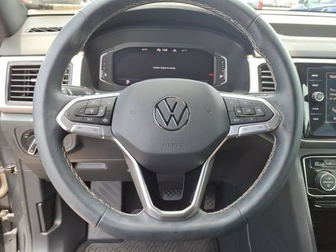 Used 2023 Volkswagen Atlas Cross Sport SE AWD/4WD image 19