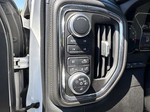 Used 2019 GMC Sierra 1500 Denali w/ Technology Package AWD/4WD image 12