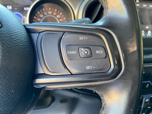 Used 2021 Jeep Gladiator Sport AWD/4WD image 51