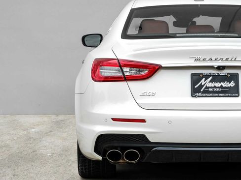 Used 2018 Maserati Quattroporte S GranSport Q4 AWD/4WD image 48