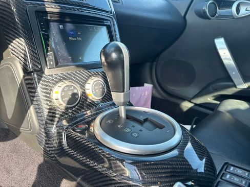 Used 2008 Nissan 350Z Touring image 19