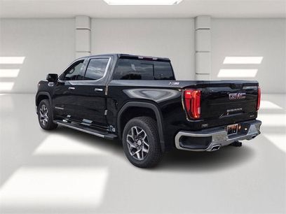 New 2026 GMC Sierra 1500 SLT w/ SLT Premium Plus Package