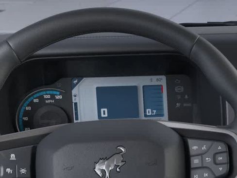 New 2025 Ford Bronco Outer Banks AWD/4WD image 13