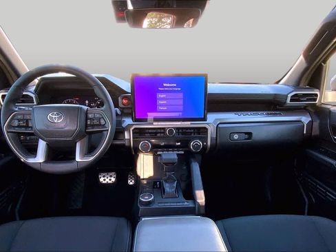 Used 2025 Toyota Tacoma TRD Sport RWD image 15