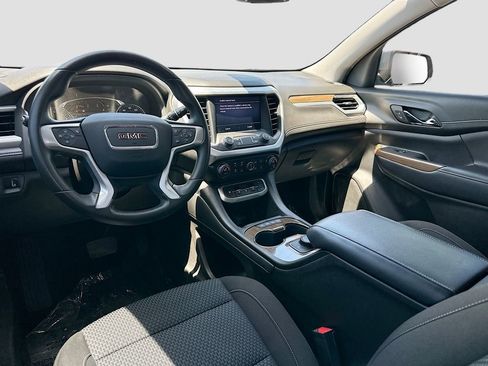 Used 2023 GMC Acadia SLE FWD image 21