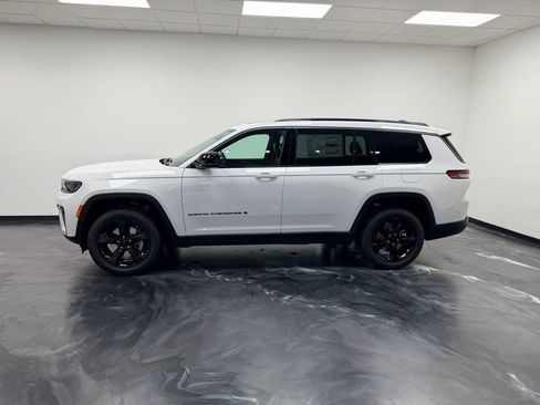 New 2026 Jeep Grand Cherokee L Limited AWD/4WD image 3