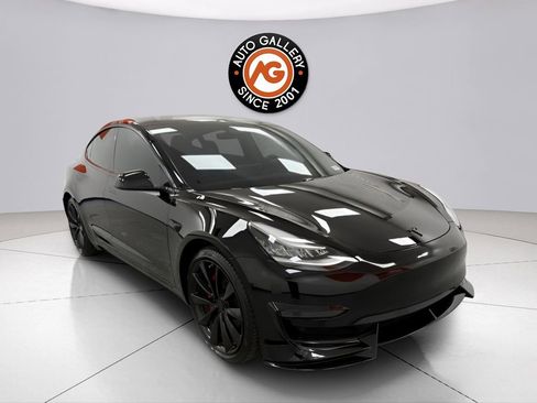 Used 2019 Tesla Model 3 Long Range image 1