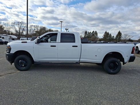 New 2026 RAM 3500 Tradesman image 5