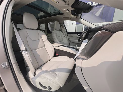 New 2026 Volvo XC60 T8 Ultra w/ Climate Package AWD/4WD image 27