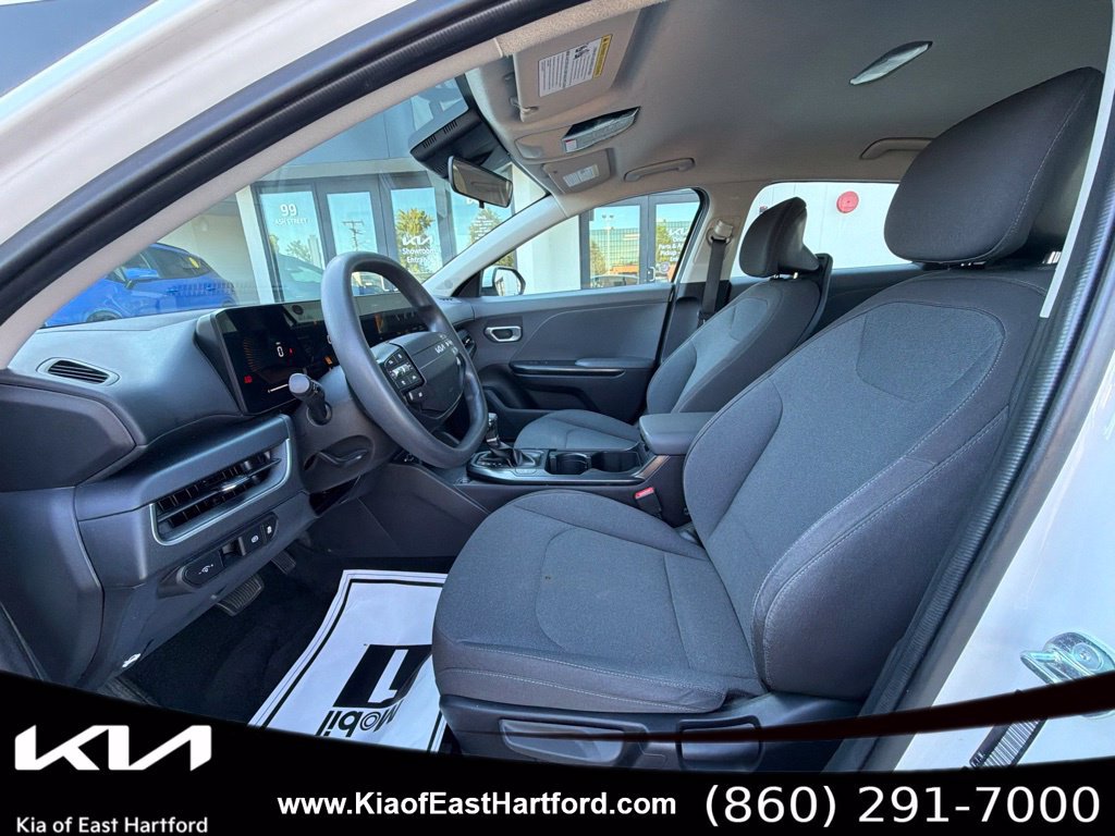 Used 2025 Kia K4 FWD image 31