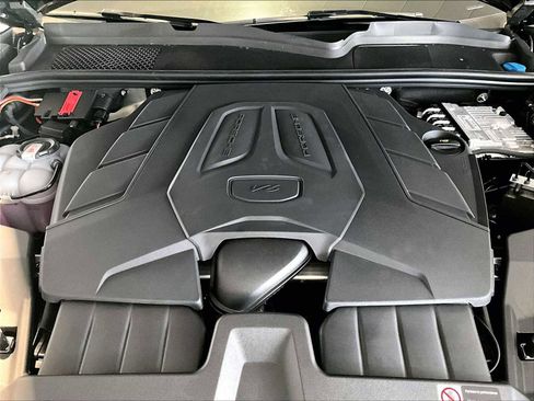 New 2026 Porsche Cayenne image 20