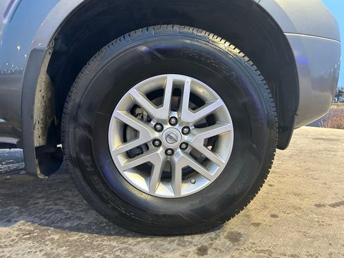 Used 2019 Nissan Frontier SV image 34