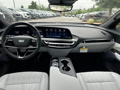 New 2026 Cadillac Lyriq Premium Luxury RWD image 27