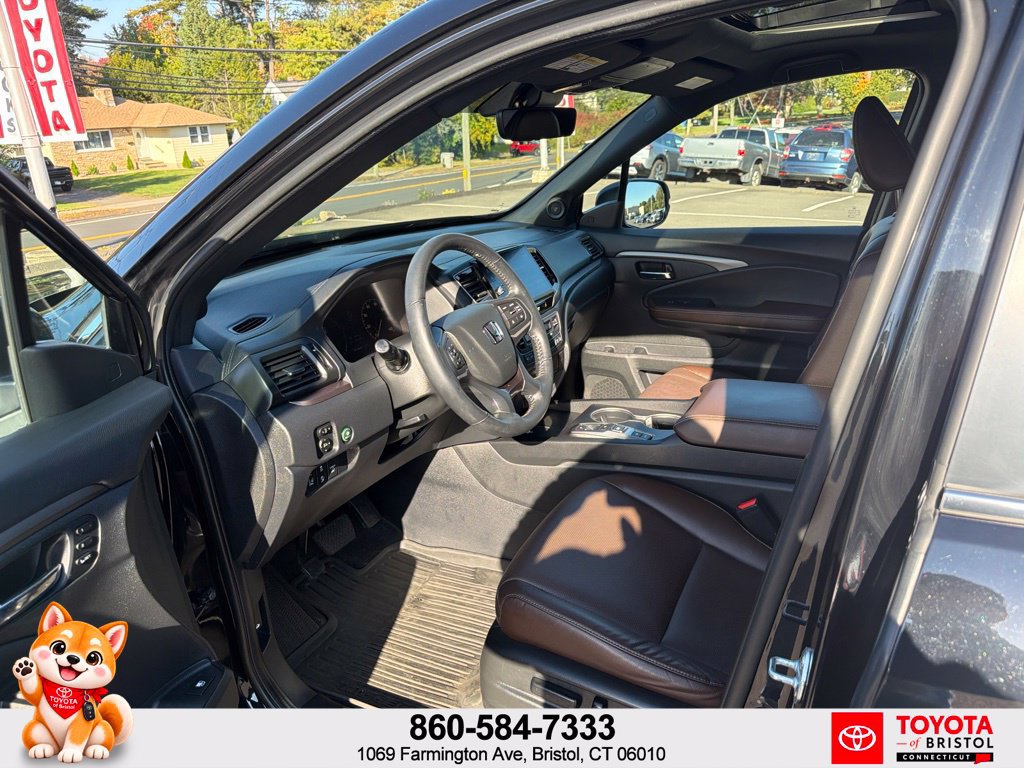 Used 2025 Honda Ridgeline RTL+ image 16