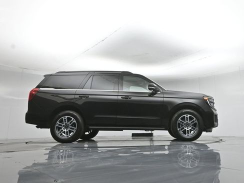 Certified 2025 Ford Expedition Active RWD image 53