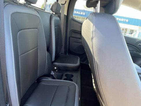 Used 2018 Chevrolet Colorado Z71 AWD/4WD image 27