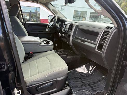 Used 2016 RAM 2500 Tradesman w/ Chrome Appearance Group AWD/4WD image 18