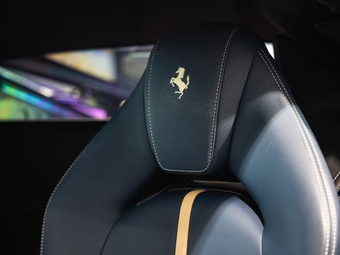 Used 2021 Ferrari F8 Tributo image 61