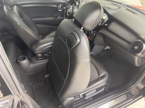 Used 2015 MINI Cooper 2-Door Hardtop image 23