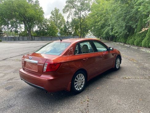 Used 2011 Subaru Impreza 2.5i Premium w/ PWR Moonroof Value Pkg AWD/4WD image 5