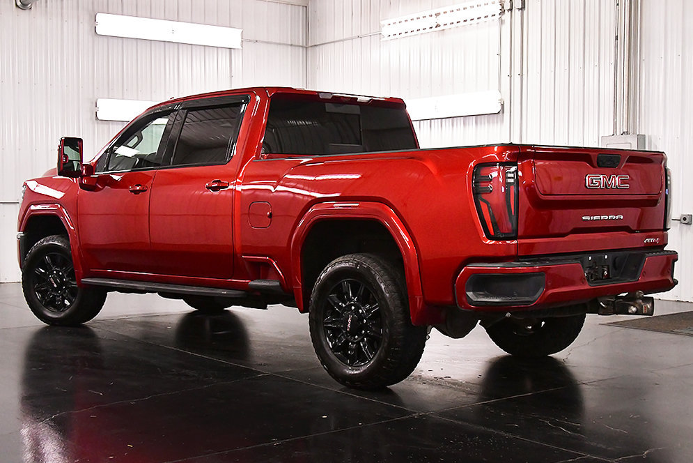 Used 2025 GMC Sierra 2500 AT4 w/ AT4 Premium Plus Package AWD/4WD image 5