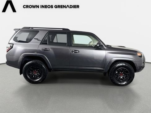Used 2023 Toyota 4Runner TRD Off-Road AWD/4WD image 4