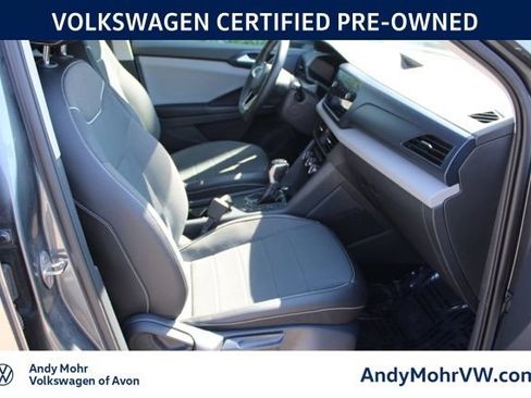 Used 2023 Volkswagen Taos SE FWD image 19